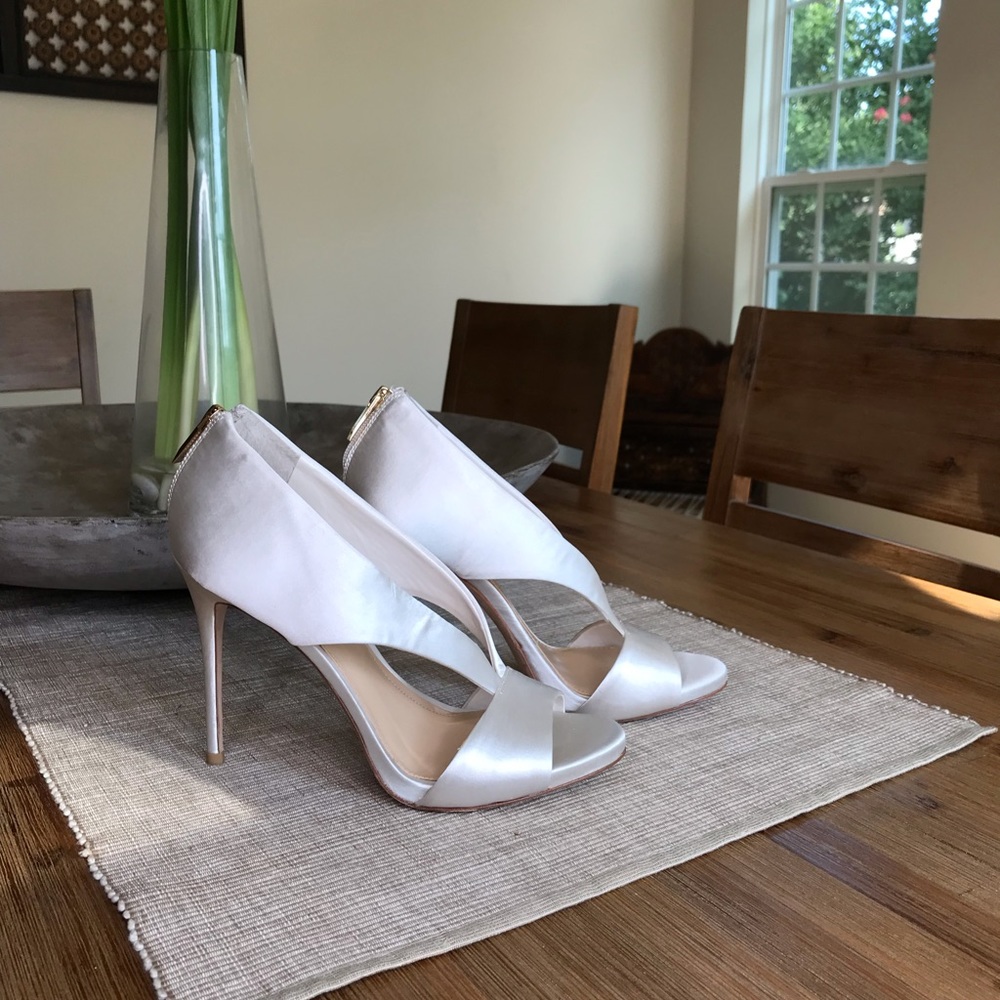 Vince Camuto Heels